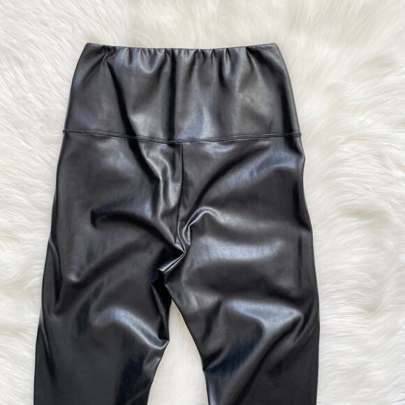 Aritzia Wilfred Free Black Japanese Vegan Leather Daria High Waist Leggings - Picture 4 of 8